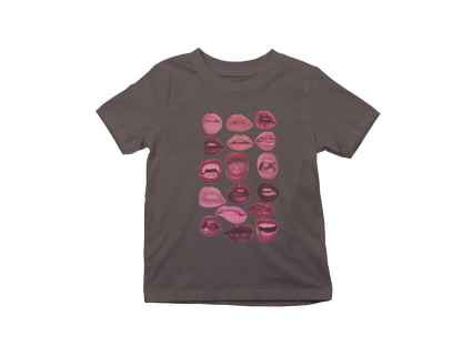 All lips Baby tee