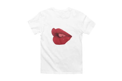 glossy lips classic tee