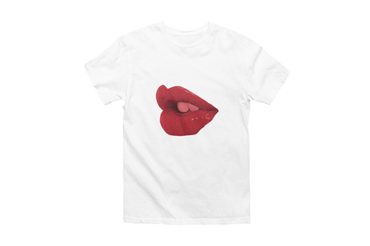 glossy lips classic tee